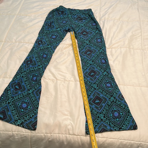 Volcom pattern pants - Picture 6 of 6